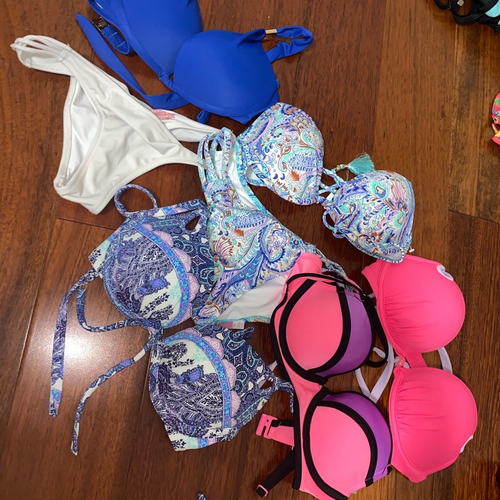 Victoria’s Secret swimsuit lot